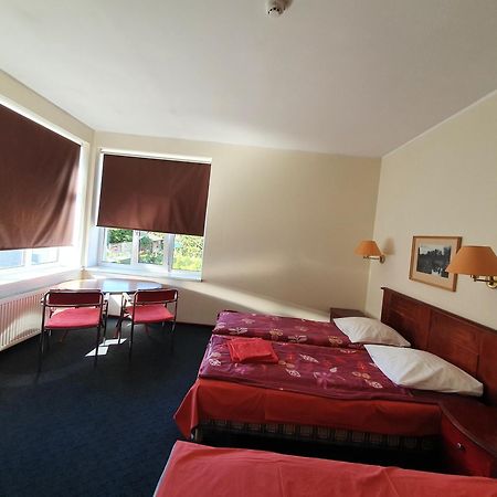 Otra Elpa Hotel Valka Kültér fotó