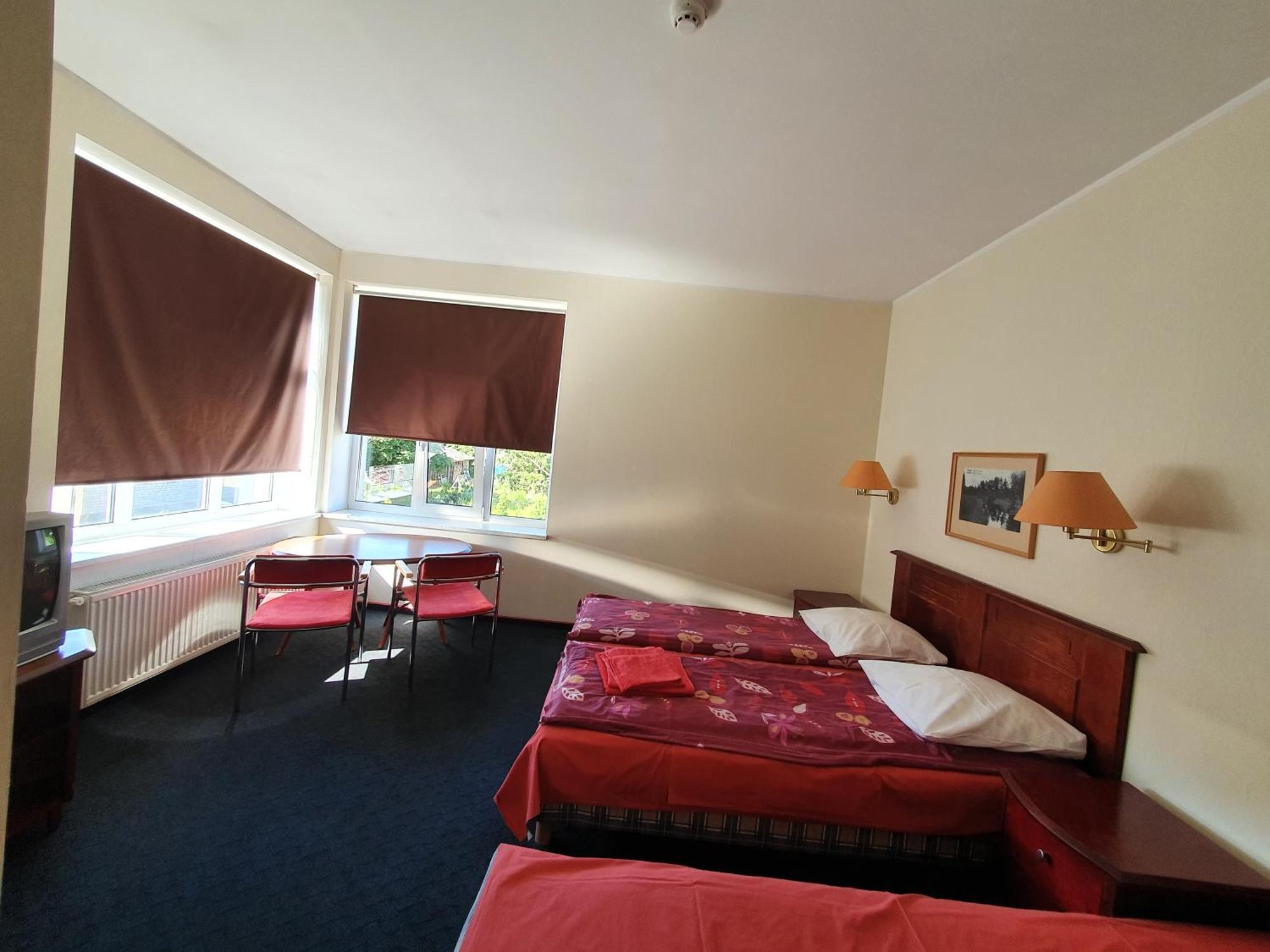 Otra Elpa Hotel Valka Kültér fotó